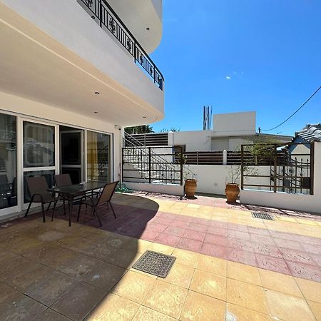 Azzurro Hotel Paleros Kültér fotó