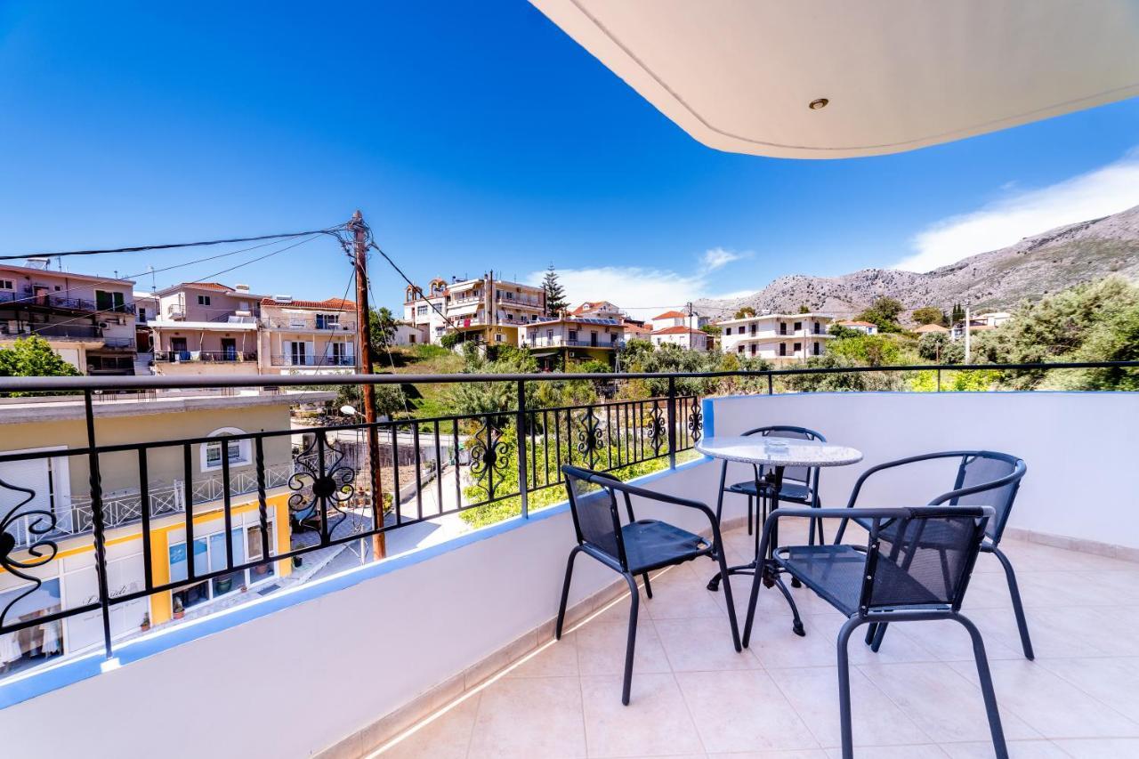 Azzurro Hotel Paleros Kültér fotó
