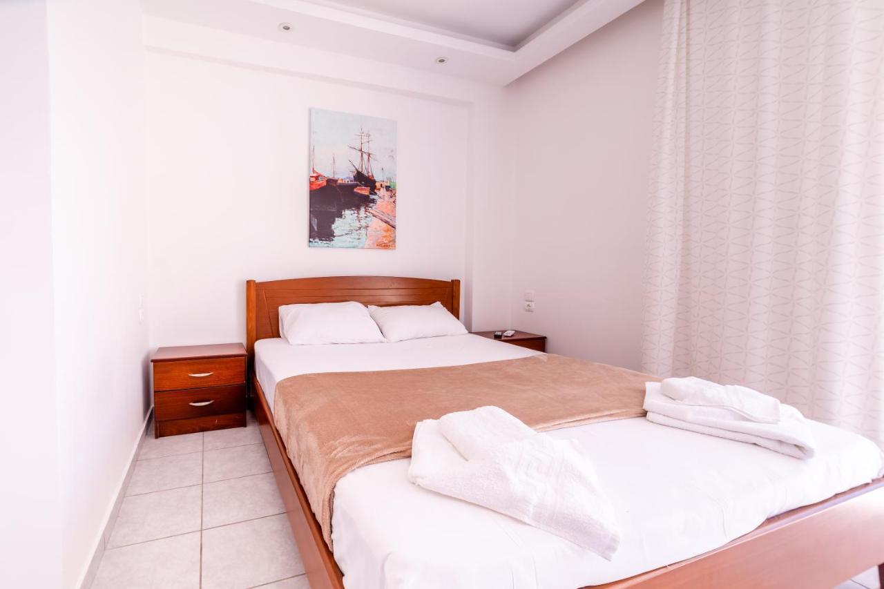 Azzurro Hotel Paleros Kültér fotó