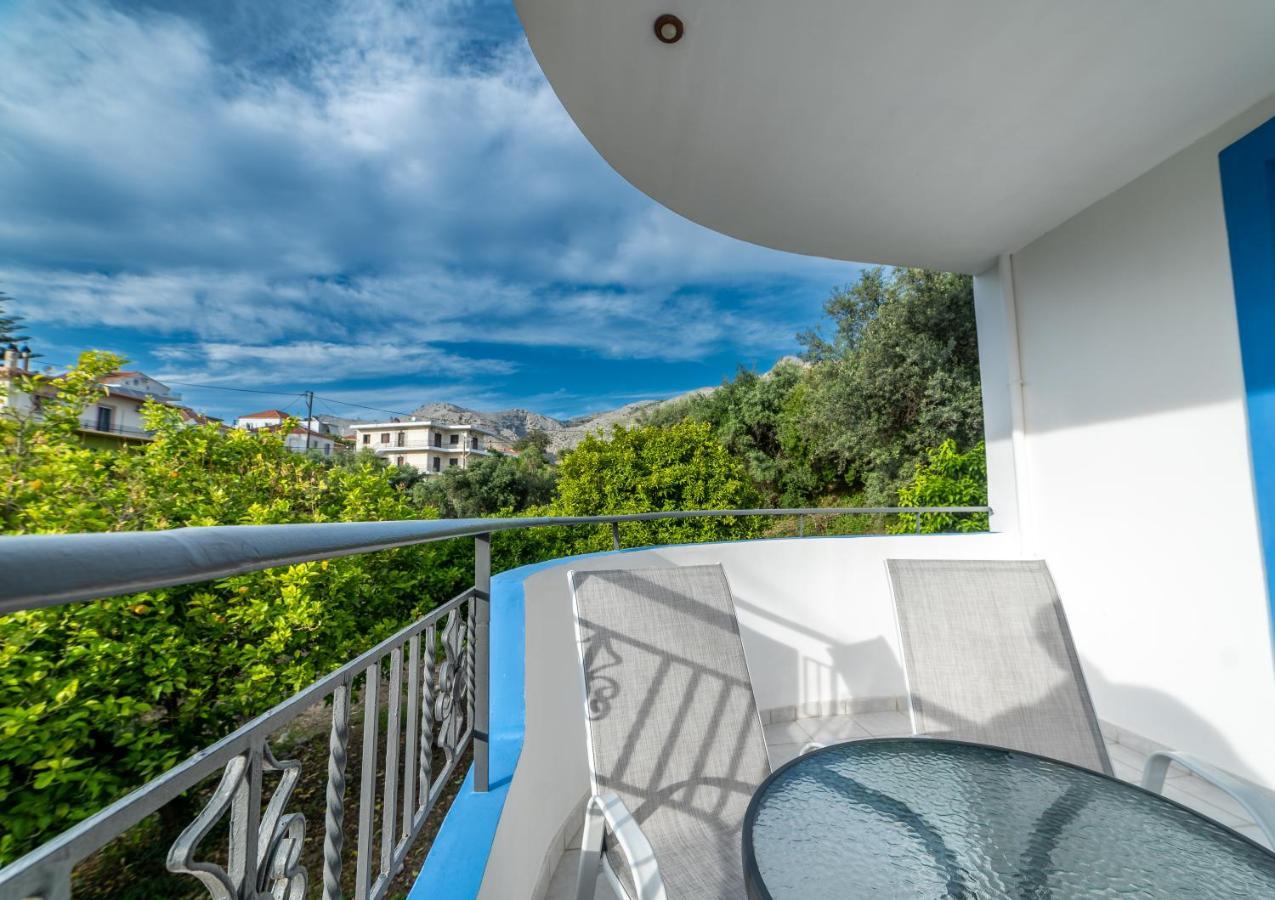 Azzurro Hotel Paleros Kültér fotó